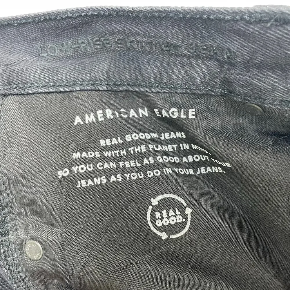 American Eagle Low Rise Skater Black Denim Jeans size 10 Short - Picture 4 of 15